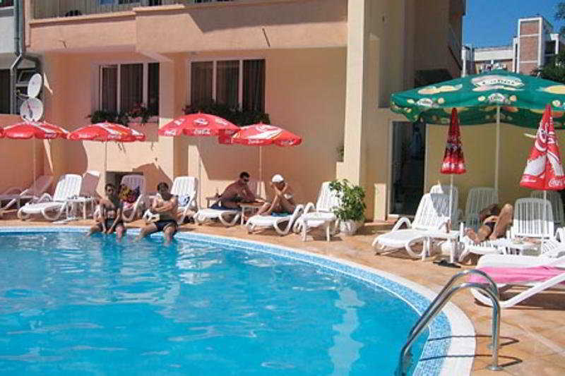 Italia Hotel เนเซบาร์ ภายนอก รูปภาพ